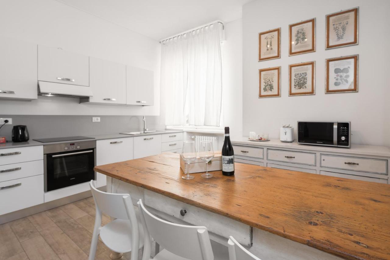 Flats4Rent La Dimora D'Orlando Apartment เวโรนา ภายนอก รูปภาพ
